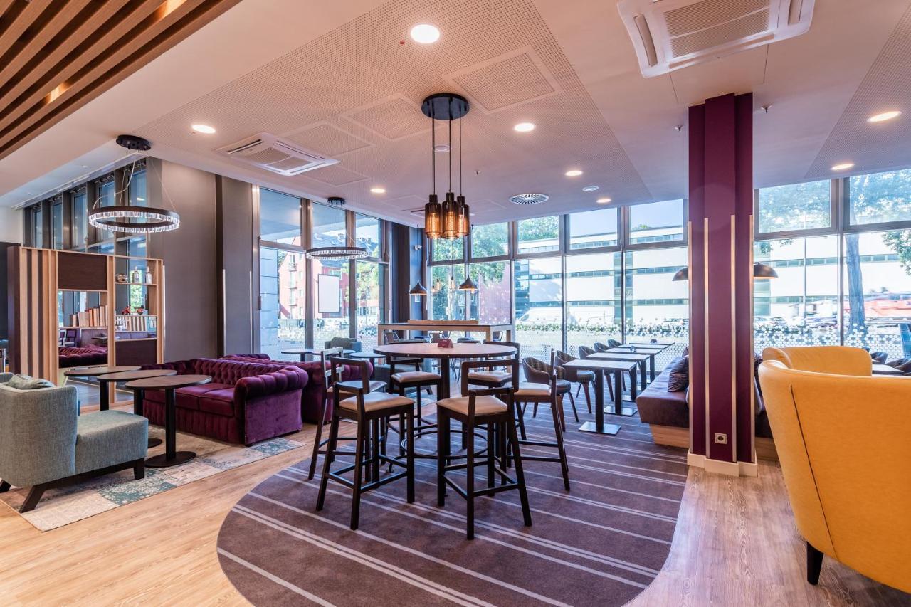 Premier Inn Koeln City Sued ภายนอก รูปภาพ